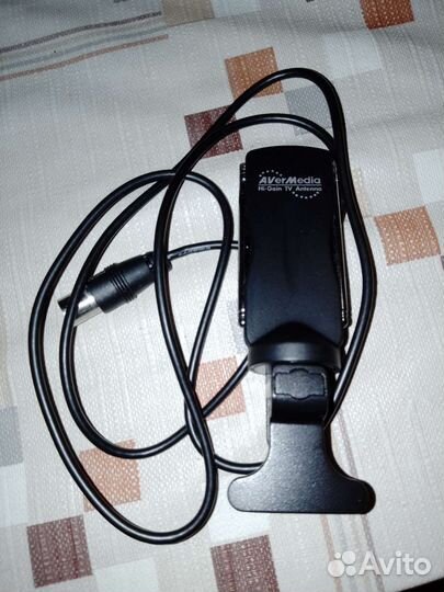 TV/FM тюнер для ноутбука avertv Hybrid Express