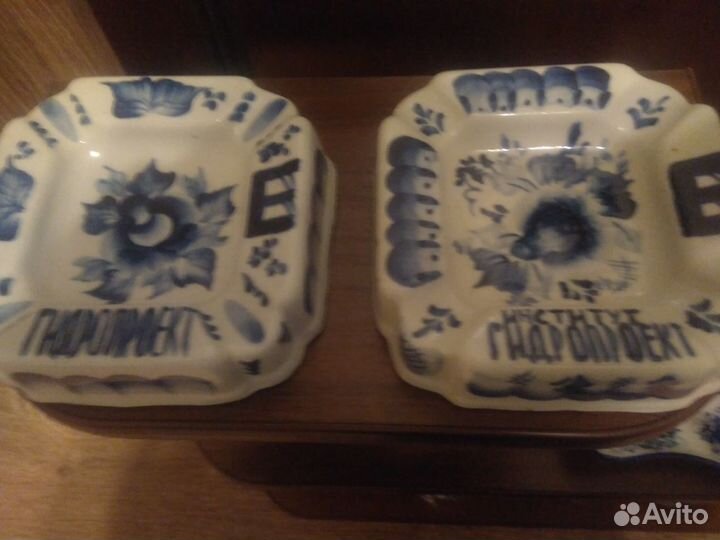 Предметы Гжель и керамика