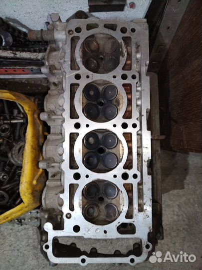 Головка гбц Mercedes C 1,8