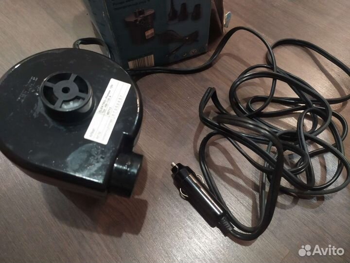 Электрический насос для надувных матрасов 12v