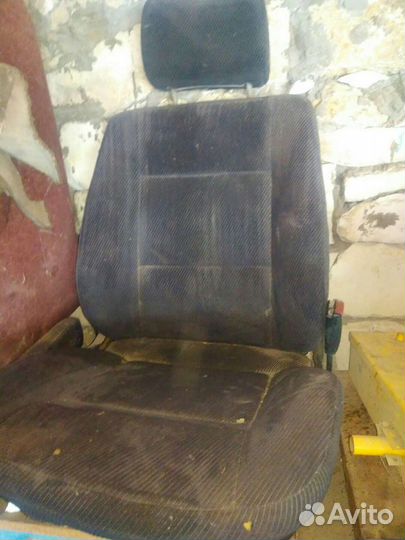 Сиденье бмв е23, есть и задний диван и много други
