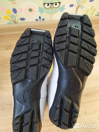 Лыжные ботинки 38 Trek