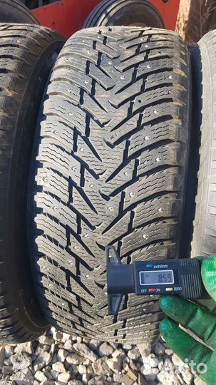 Nokian Tyres Hakkapeliitta 8 SUV 255/60 R18