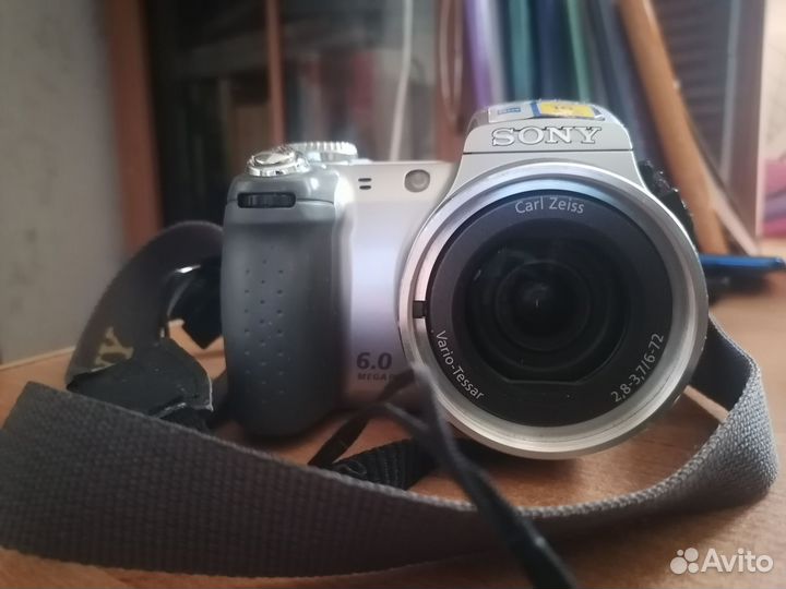 Фотокамера sony dsc h2