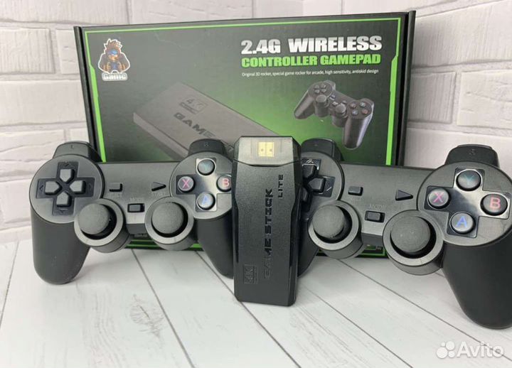 Игровая приставка game stick
