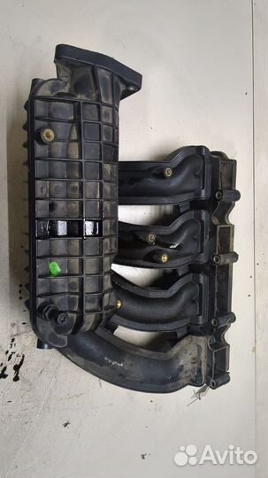 Коллектор впускной Mercedes C W203, 2006