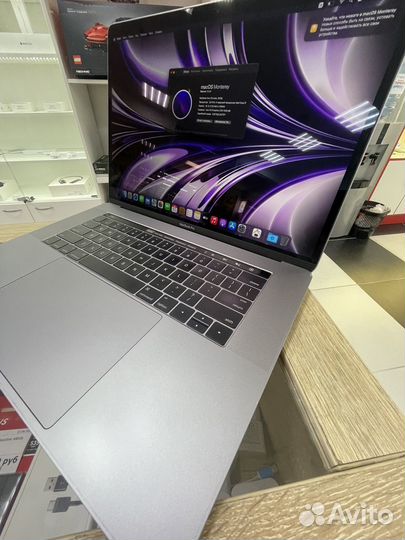 Macbook Pro 15 2017 i7 16 / 512 Gb