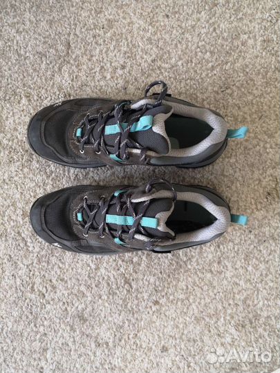 Треккинговые ботинки Quechua