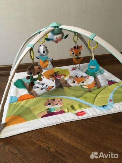 Развивающий коврик tiny love