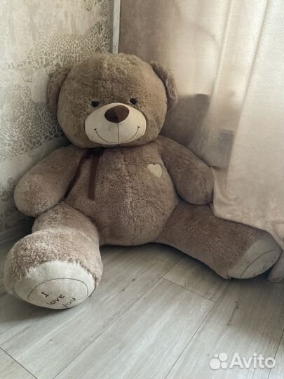Большие плюшевые медведи