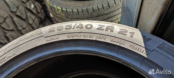 Continental ContiSportContact 5 265/40 R21 и 295/35 R21 107Y