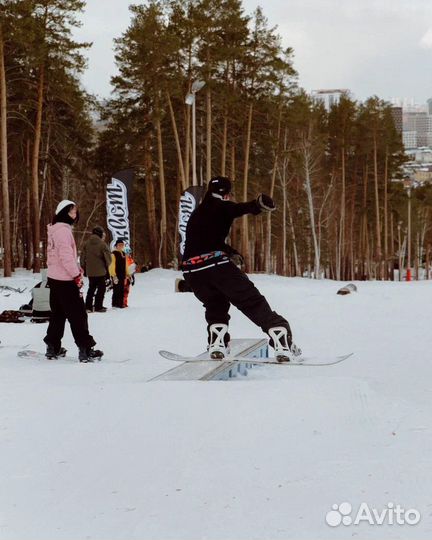 Инструктор по сноуборду