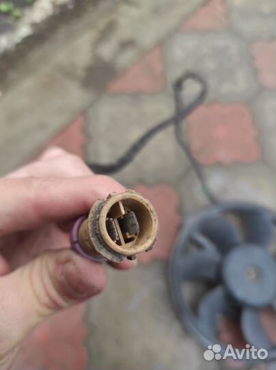 Вентилятор охлаждения радиатора Audi A8 D2 Рестай