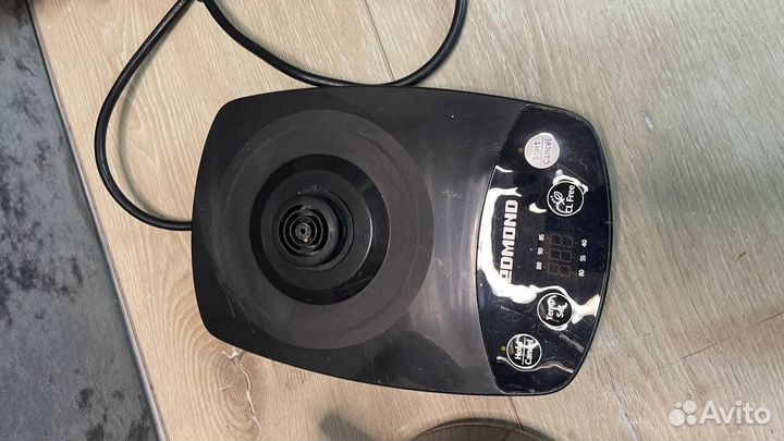 Чайник Redmond RK-M1303D