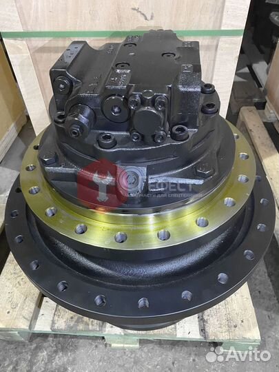 Редуктор хода Hitachi ZX450-3