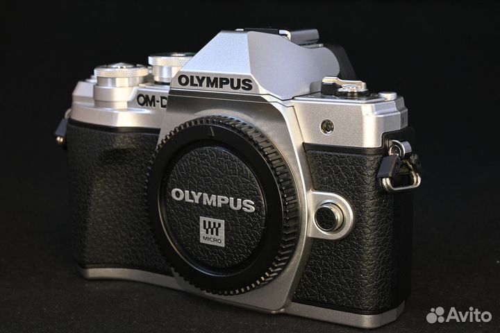Olympus OM-D E-M10 Mark III body пробег 1000кадров