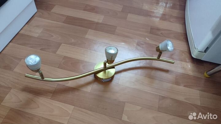 Светильник потолочный точечный