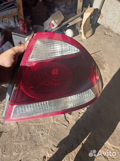 Задние фонари nissan Almera classic