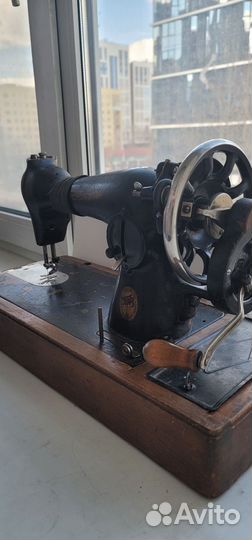 Швейная машинка