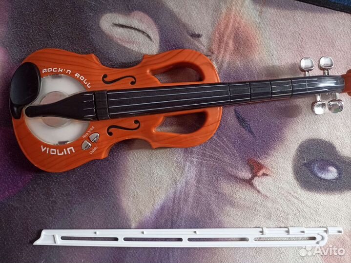 Скрипка игрушка