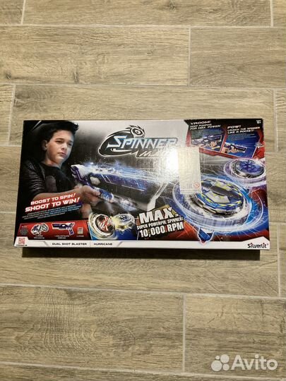 Бластер и Волчок spinner MAD Двойной
