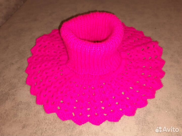 Манишка вязаная детская