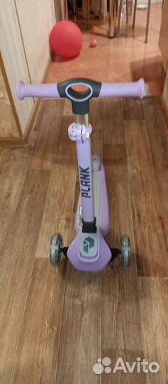 Самокат детский трехколесный новый