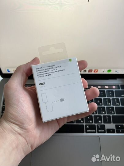 Блок Apple 20w для iPhone
