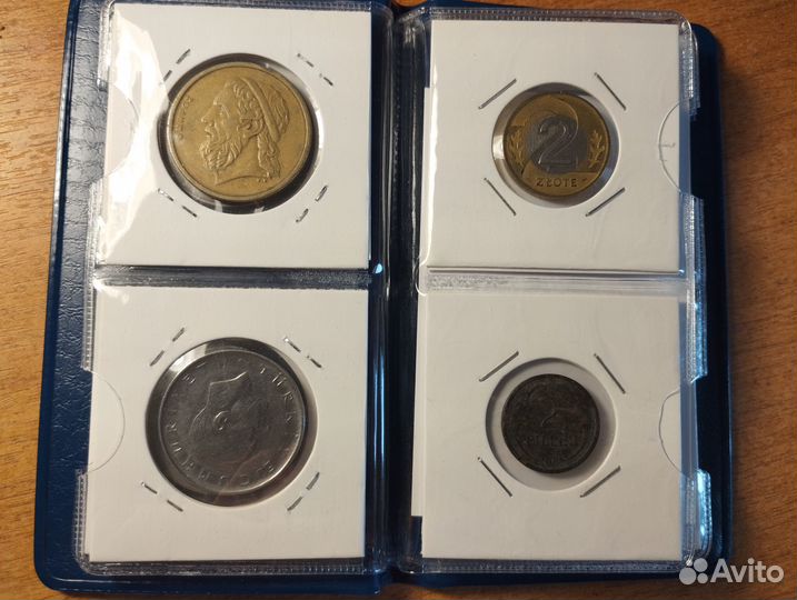 Альбом с монетами