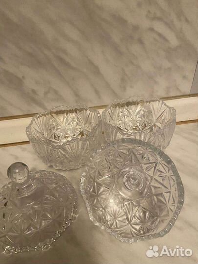 Конфетницас крышкой