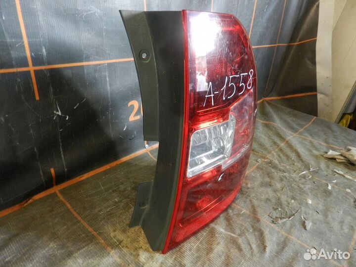 Фонарь правый - Kia Sportage 2