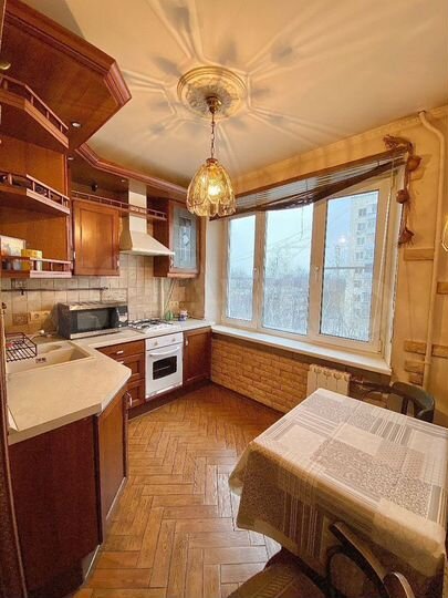 Комната 15 м² в 2-к., 8/12 эт.