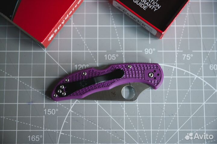 Нож Spyderco Delica 4 (VG-10, Purple FRN)