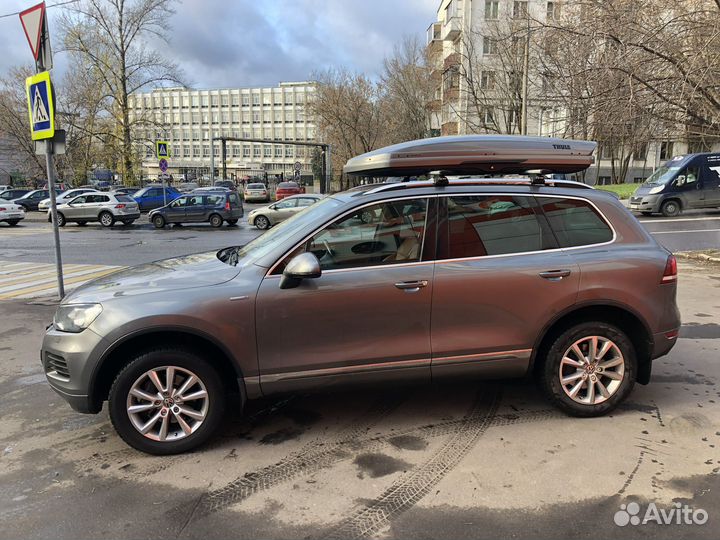 Багажник для автомобиля Thule dynamic m