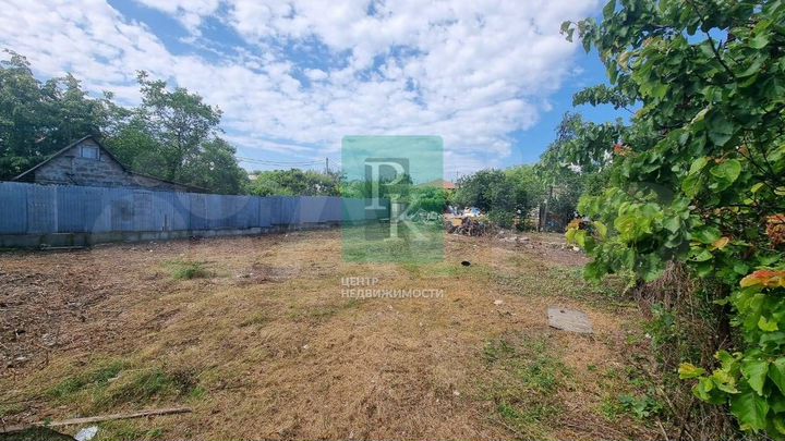 Участок 5,7 сот. (СНТ, ДНП)