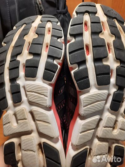 Кроссовки женские 41 размер