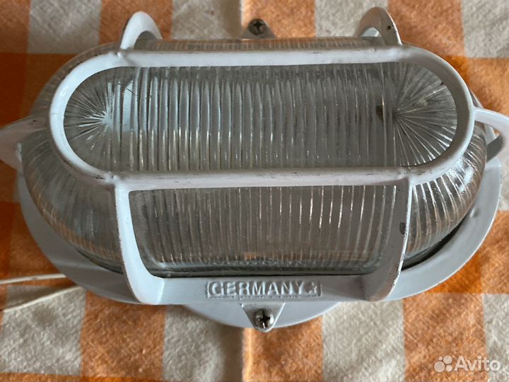 Светильник настенный