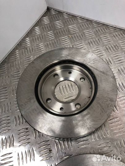 Диски тормозные передние 2 шт delphi bg2444