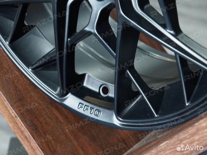 Литые диски HRE R21 на Audi. Арт3422