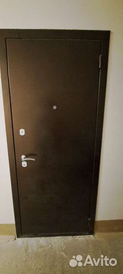 Дверь входная железная бу