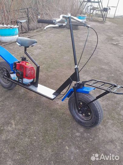 Мотосамокат бензиновый