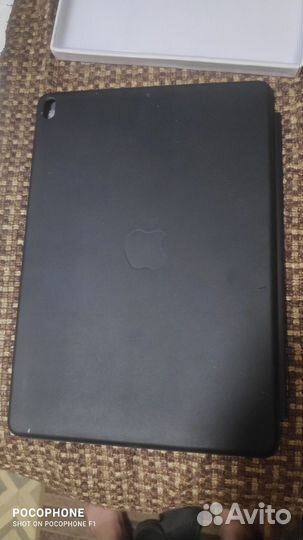 Чехол на iPad