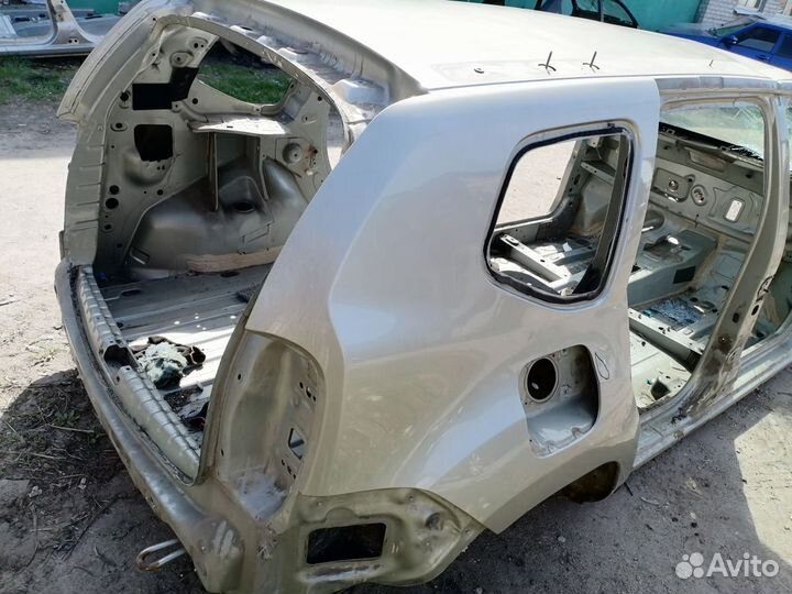 Крыло заднее Renault duster Прав