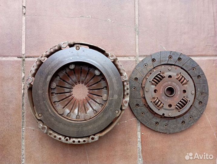 VW Caddy 2.0 sdi Комплект сцепления