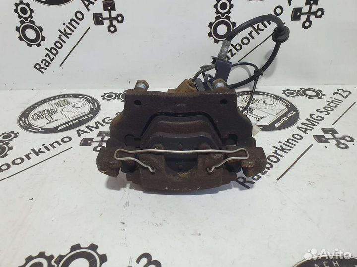 Суппорт тормозной передний для Mercedes W211 W220