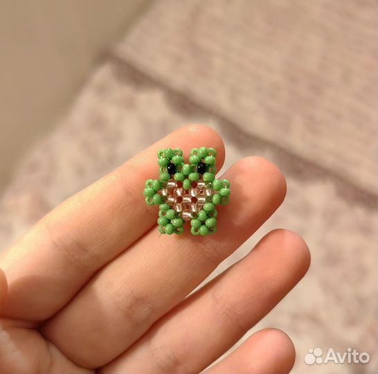 Лягушка из бисера