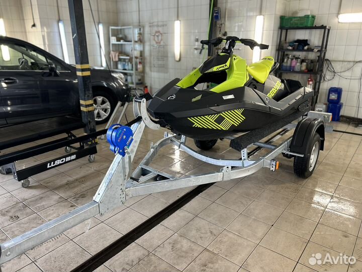 —BRP Sea-doo 2023 Spark 2up Trixx