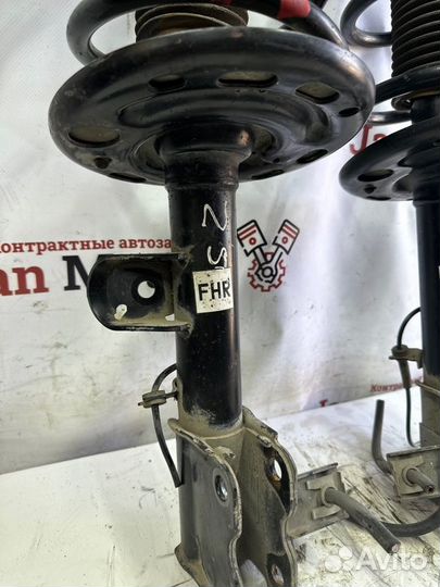 Амортизатор передний Nissan Murano Z51 VQ35DE