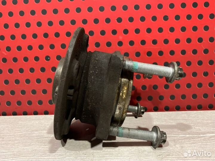 Ступица передняя Mercedes-Benz Ml W166 651 2014