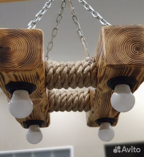 Светильник потолочный люстра из дерева